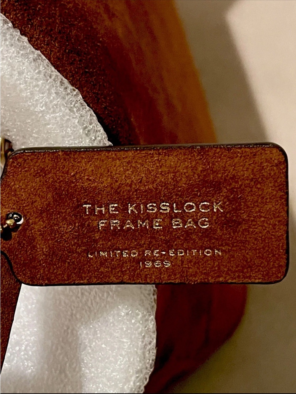 Coach Suede Kisslock Frame 27 Bag NWT Medium Sz lovely color Warm Brown gift box - Picture 11 of 16